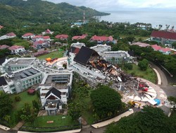 Tanah Longsor di Mamuju Akibat Gempa Sulbar, 3 Orang Masih Tertimbun