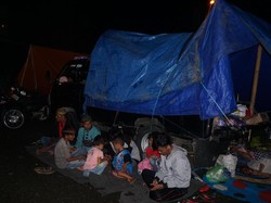 Ngaku Masih Tidur di Jalan, Pengungsi Gempa Sulbar Ini Butuh Tenda