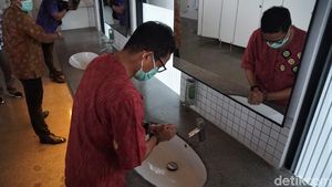 Sandiaga Uno Pamer Toilet Tempat Wisata Terbaik di Indonesia