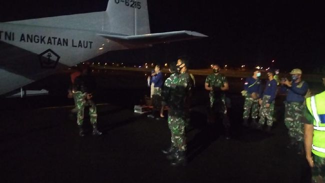 TNI AL Kerahkan Satgas Banjir ke Kalsel: Kopaska dan Dislambair TNI AL Kerahkan Satgas Banjir ke Kalsel: Kopaska dan Dislambair