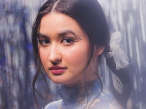 Inspirasi Stephanie Poetri dalam Menciptakan Lagu Inspirasi Stephanie Poetri dalam Menciptakan Lagu