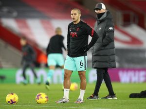 Thiago Dihantam Kritik, Klopp: Omong Kosong!