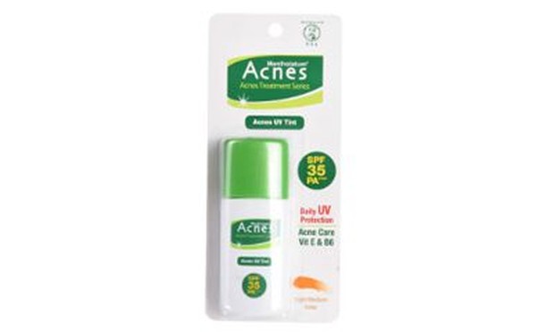 Acnes UV Tint SPF 35 PA+++ / Foto: rohto.co.id Acnes UV Tint SPF 35 PA+++ / Foto: rohto.co.id