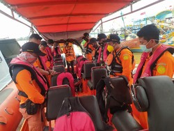 Masih Nihil, Pencarian 12 ABK yang Hilang di Jepara Diperluas