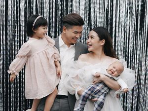 Happy Anniversary! Adem Ayem 6 Tahun Glenn Alinskie dan Chelsea Olivia Happy Anniversary! Adem Ayem 6 Tahun Glenn Alinskie dan Chelsea Olivia