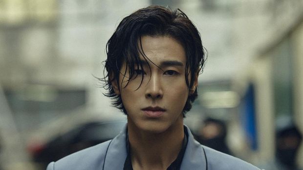 Cuplikan Yunho TVXQ di MV Thank U
