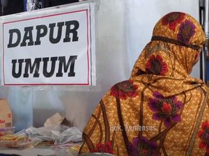 Mengintip Isi Dapur Umum untuk Para Korban Gempa Sulbar Mengintip Isi Dapur Umum untuk Para Korban Gempa Sulbar