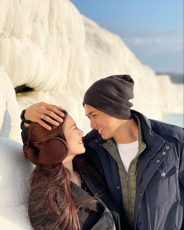 Honemoon Hito dan Feli/Instagram.com/felicyaangelista Honemoon Hito dan Feli