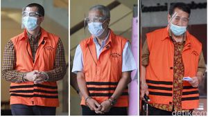 KPK Periksa 3 Tersangka Korupsi PT DI