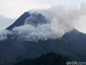 Gunung Merapi Kini Punya 2 Kubah Lava, BPPTKG: Pertama Kali dalam Sejarah