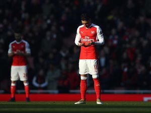 Mesut Oezil Doakan Arsenal Juara Premier League