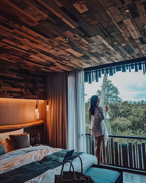 n Anya Geraldine Liburan di Alam Bebas, Tetap Sexy!