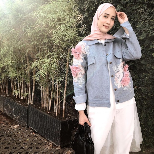 Rahasia Mix and Match Outer ala Fanny Fabriana