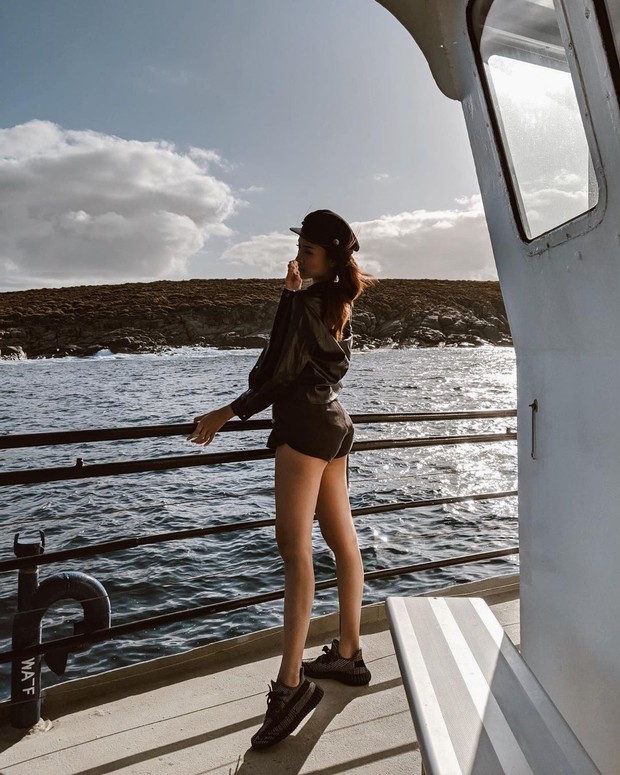 n Anya Geraldine Liburan di Alam Bebas, Tetap Sexy!