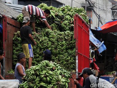 Suasana Pasar Kemiri Depok di Tengah Pesatnya Pasar Modern