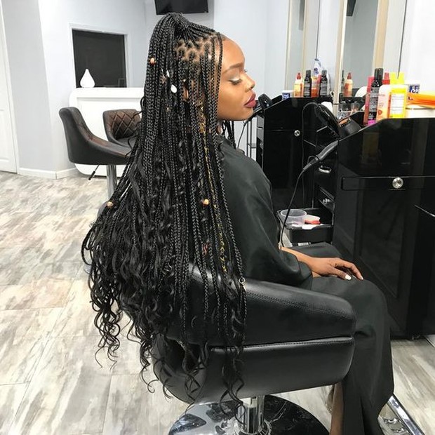 Tergantung kepada jenis dan model yang digunakan tiap rambut.