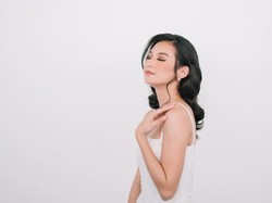 Indah Permatasari Lagi Hamil?