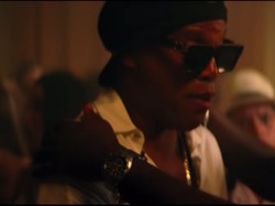 Wih! Ronaldinho Party Bareng Wanita-wanita Seksi Berbikini