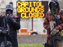 Marak Demo Bersenjata, Hak Warga AS Pegang Senjata Dilindungi Konstitusi