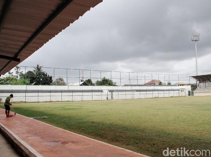 Renovasi Stadion Merpati Depok telah rampung. Kini stadion yang terletak di Jalan Gelatik Raya itu masuk dalam kategori Liga 2.