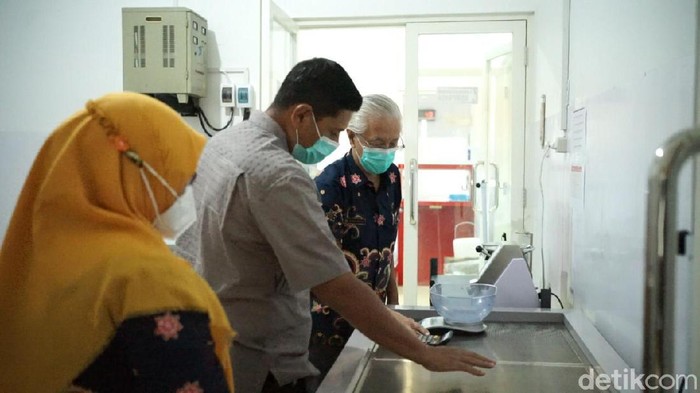 Wali Kota Kediri, Abdullah Abu Bakar di PMI