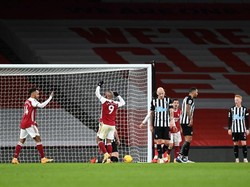 Arsenal Vs Newcastle: Aubameyang Brace, The Gunners Menang 3-0