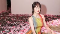 Cantiknya Annabel Yao, Anak Bos Huawei yang Baru Debut Jadi Penyanyi