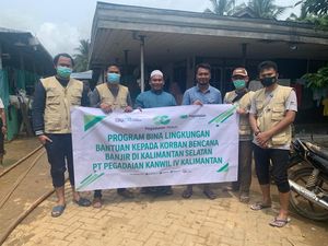 Pegadaian Beri Bantuan Sembako hingga Pakaian ke Korban Banjir Kalsel