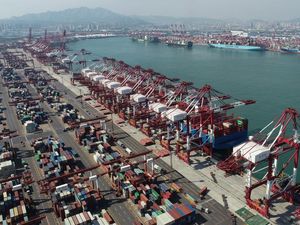 China Catat Pertumbuhan Ekonomi Terlamban dalam 4 Dekade Akibat Pandemi