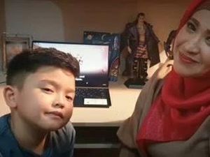 Ikuti Jejak Sang Nenek, Cucu Elvy Sukaesih Jadi Penyanyi Ikuti Jejak Sang Nenek, Cucu Elvy Sukaesih Jadi Penyanyi