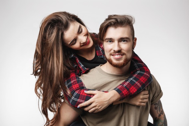 Ilustrasi perempuan penyayang