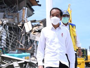 Jokowi Pastikan Warga Rumah Rusak Akibat Gempa Cianjur Dapat Bantuan Uang