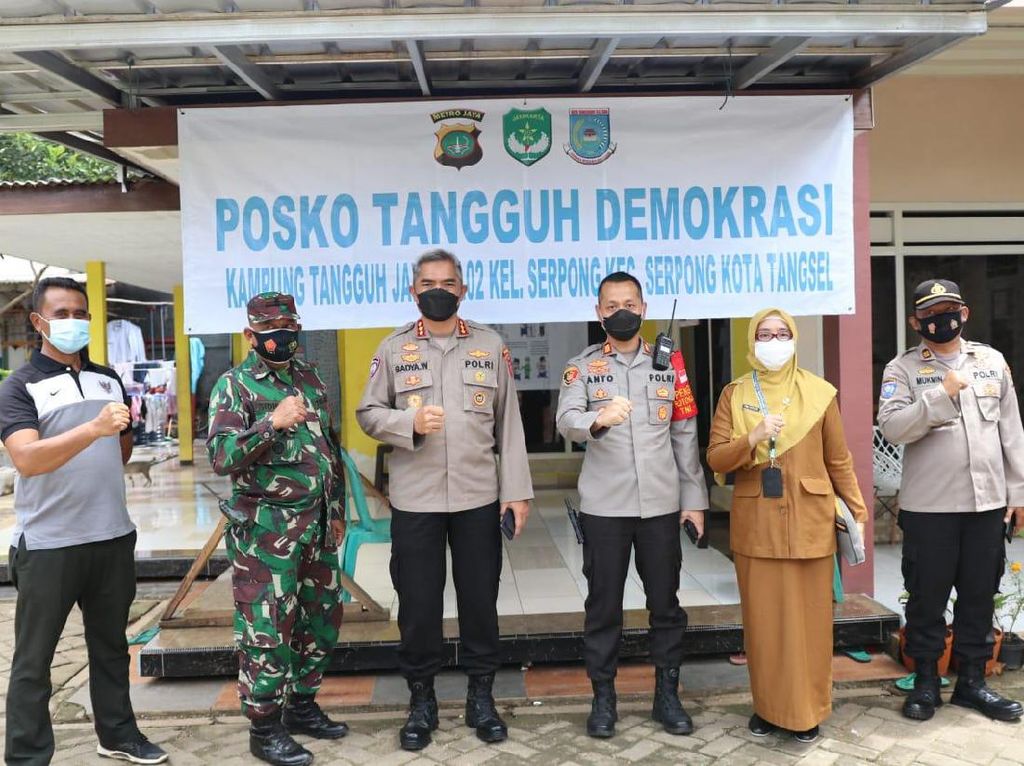 Polsek Serpong Ungkap Program Kampung Jaya, Klaim Turunkan Angka COVID Polsek Serpong Ungkap Program Kampung Jaya, Klaim Turunkan Angka COVID