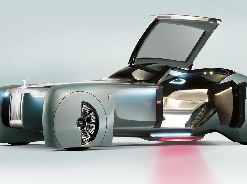 Mobil Listrik Pertama Rolls-Royce Pinjam Mesin BMW