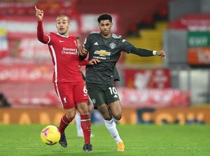 Liverpool Vs MU: Jersey Setan Merah Digugat Komunitas Buta Warna