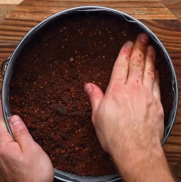 Chocolate Chunk Truffle Cake