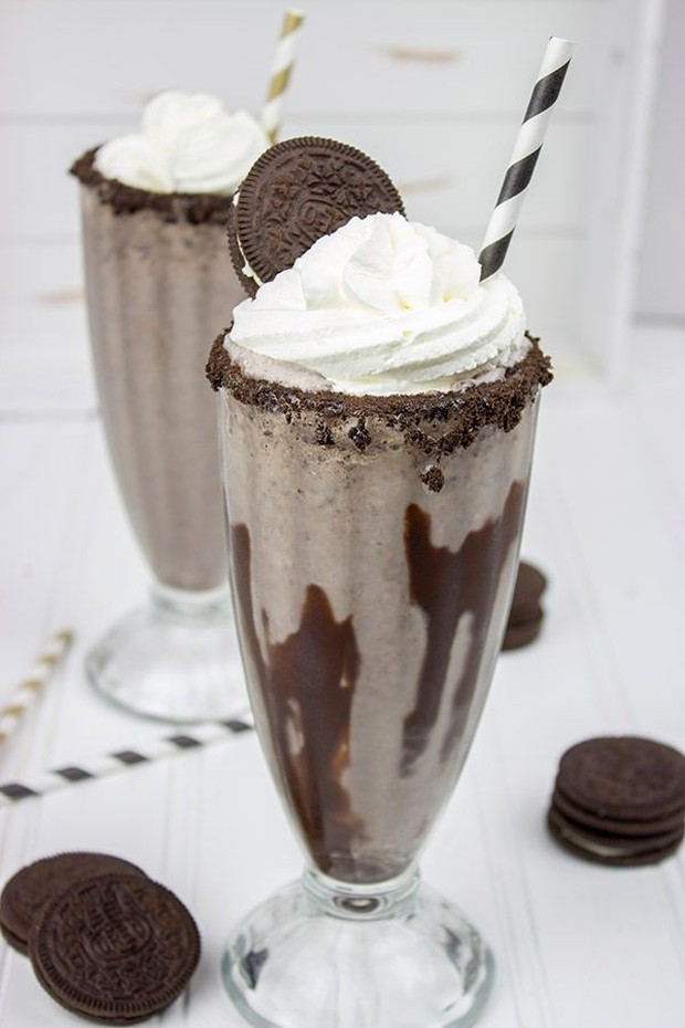 milkshake oreo/pinterest.com kreasi oreo dengan milkshake oreo/pinterest.com