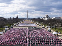 Jelang Pelantikan Joe Biden, National Mall Jadi Ladang Bendera