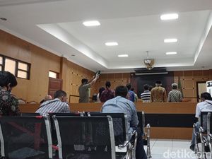 Misteri Mobil Putih dalam Sidang Politik Uang Pilkada Pangandaran Misteri Mobil Putih dalam Sidang Politik Uang Pilkada Pangandaran