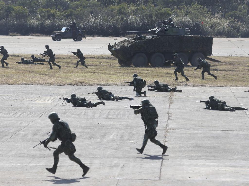 Suasana Militer China-Pakistan-Mongolia-Thailand Latihan Perang Bersama