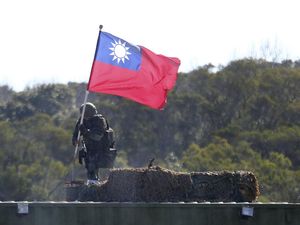 Taiwan Beli Senjata Artileri AS Rp 10 T untuk Hadapi China Taiwan Beli Senjata Artileri AS Rp 10 T untuk Hadapi China
