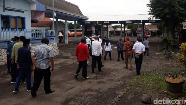 Terminal Brawijaya Banyuwangi akan Dibangun Sebagai Terminal Pariwisata Terminal Brawijaya Banyuwangi akan Dibangun Sebagai Terminal Pariwisata
