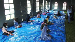 Trauma Healing untuk Anak-anak Korban Gempa di Mamuju