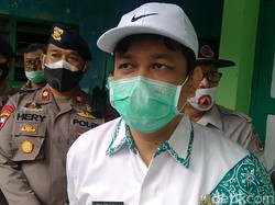 Cek Pengungsi Banjir di Pekalongan, Walkot: Banyak yang Tak Pakai Masker