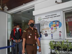 Ajukan Modal Pakai Jaminan Fiktif, ASN PUPR Ditahan Kejati Jabar