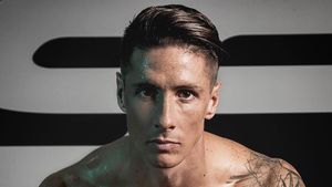Foto: Transformasi Badan Kekar Fernando Torres