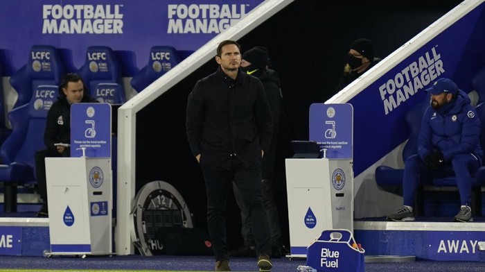 Chelseas head coach Frank Lampard watches his players during the English Premier League soccer match between Leicester City and Chelsea at the King Power Stadium in Leicester, England, Tuesday, Jan. 19, 2021.(Tim Keeton/Pool via AP)