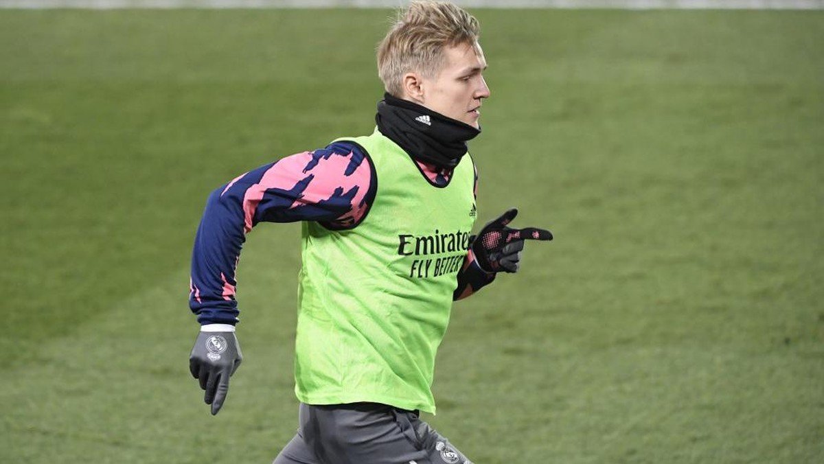 Martin Odegaard menyebut Cesc Fabregas sebagai pemain idolanya di Arsenal (Foto: OSCAR DEL POZO/AFP)
