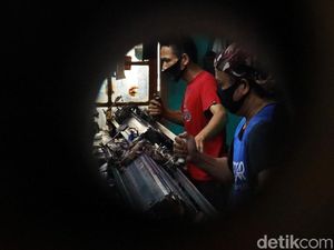 Menyulap Barang Bekas Menjadi Berharga