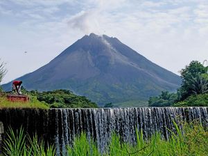BPBD: EWS Lahar Hujan Gunung Merapi di Kali Krasak Rusak